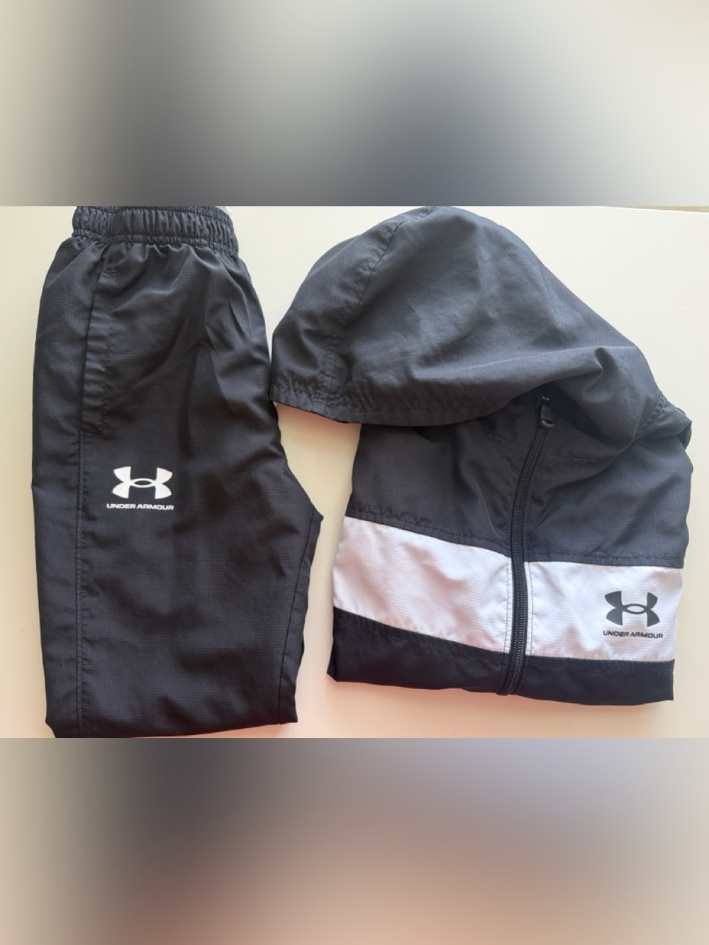 Under Armour kids track set